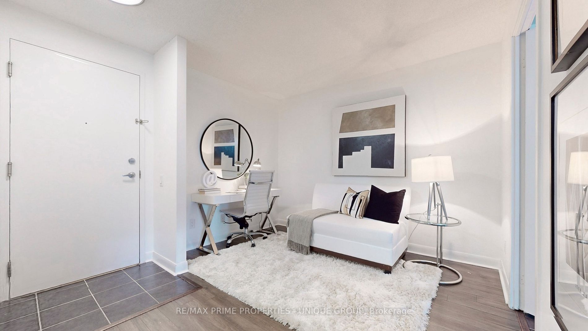 525 Wilson Ave, #742