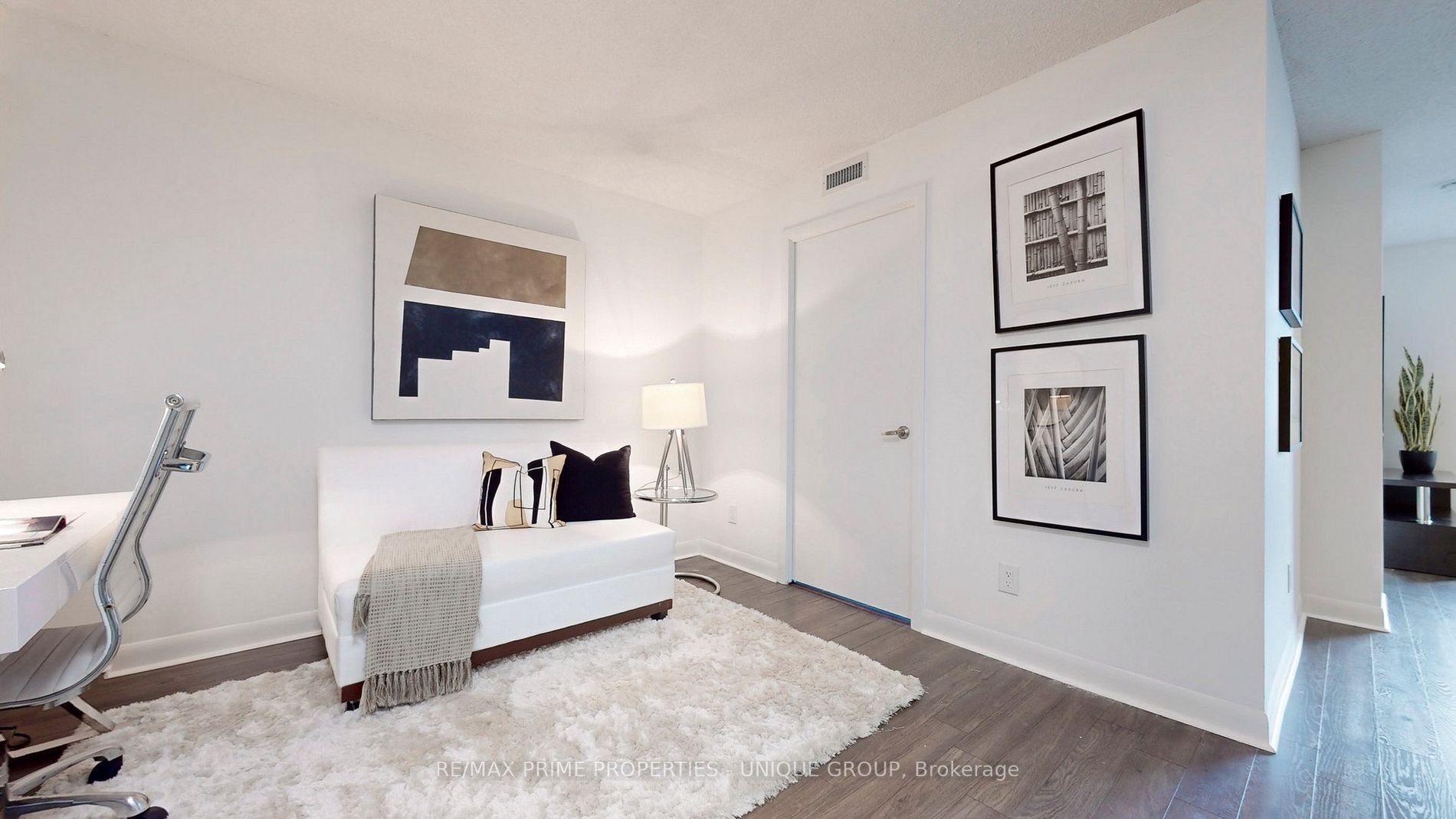 525 Wilson Ave, #742
