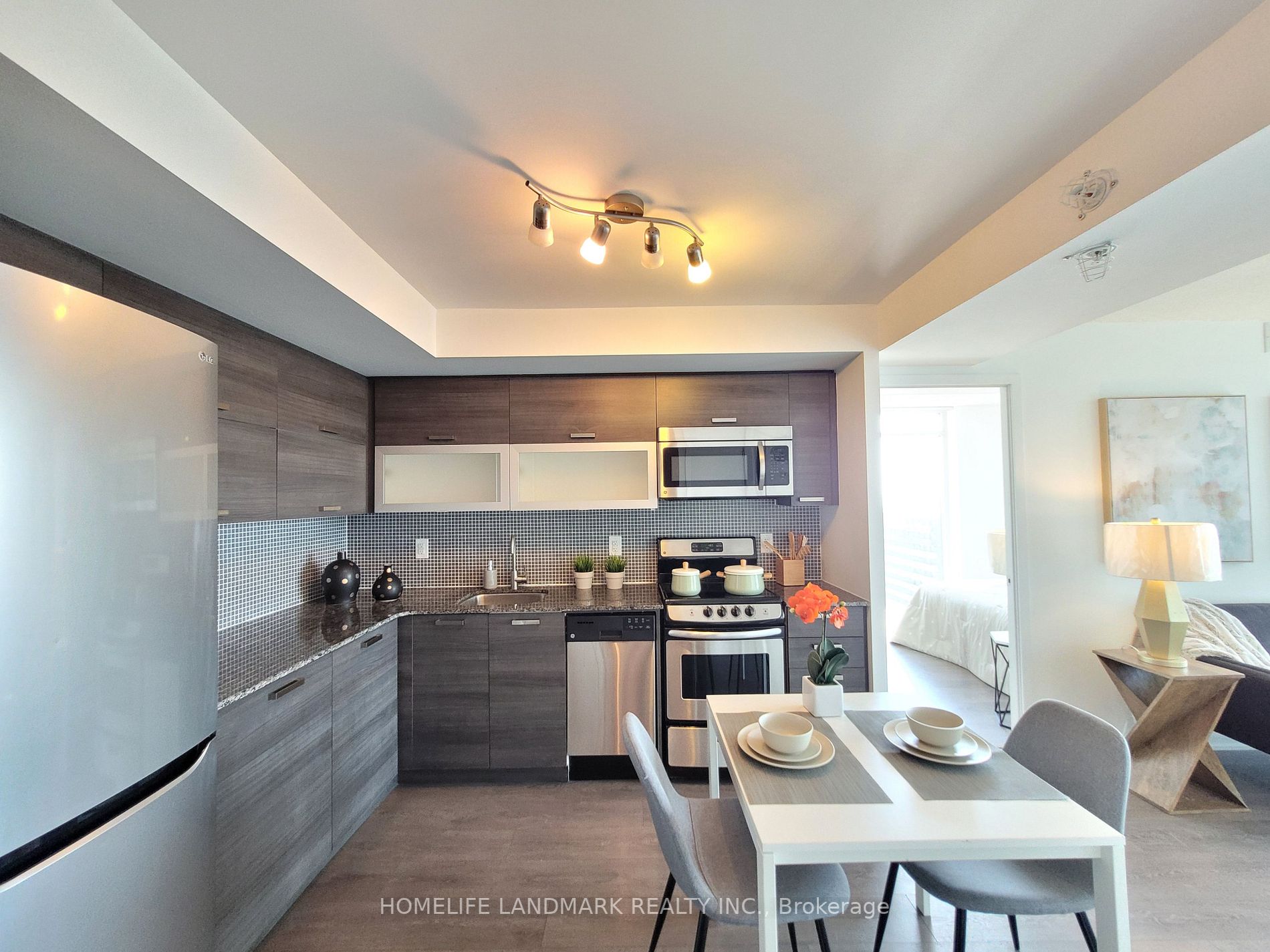 36 Lisgar St, #1910W