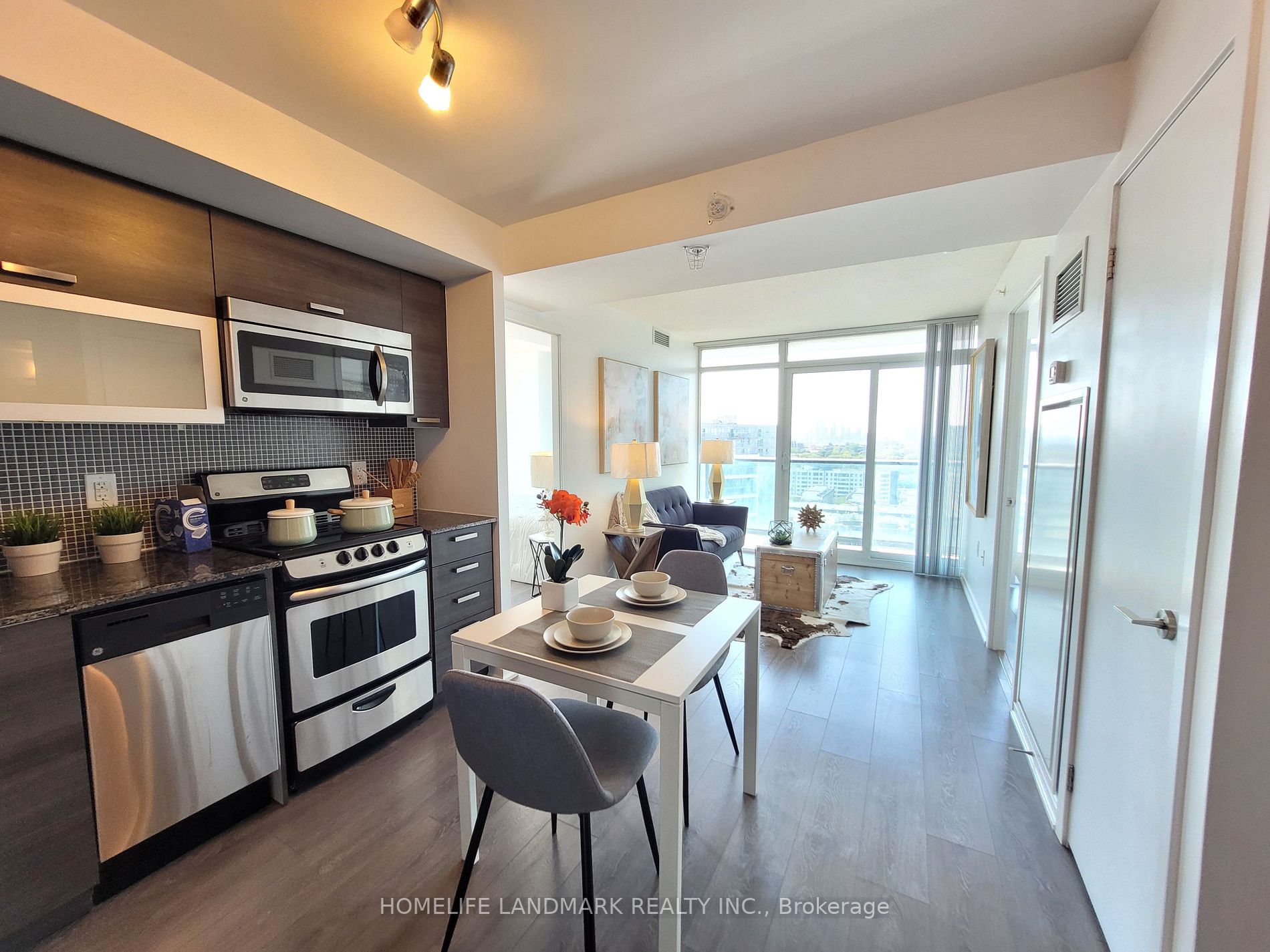 36 Lisgar St, #1910W