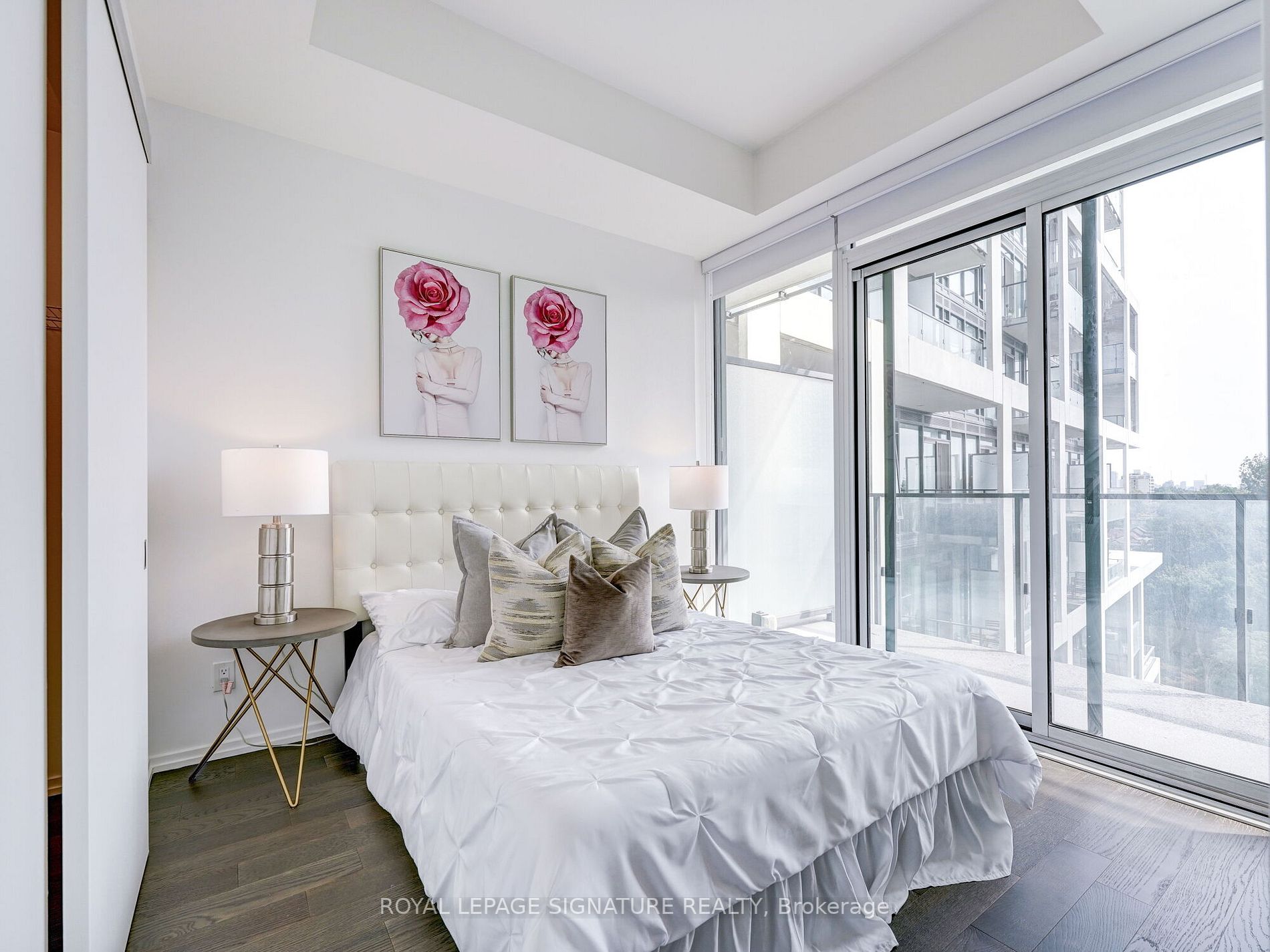8 Hillsdale Ave E, #1142