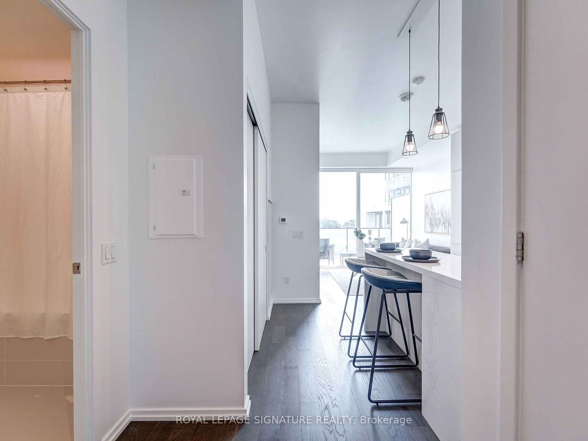 8 Hillsdale Ave E, #1142