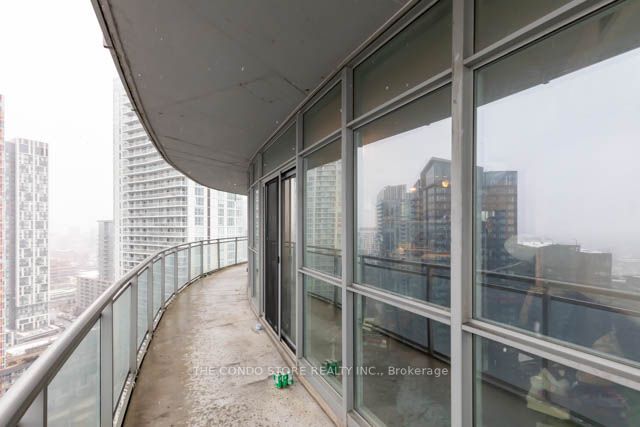 38 Dan Leckie Way, #3007