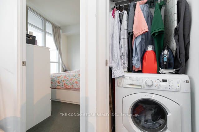 38 Dan Leckie Way, #3007