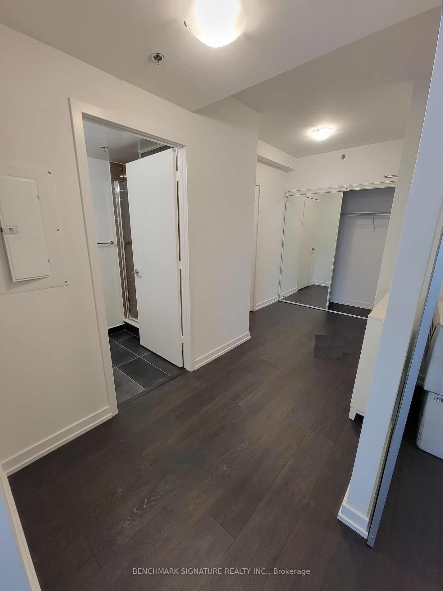 203 College St, #506