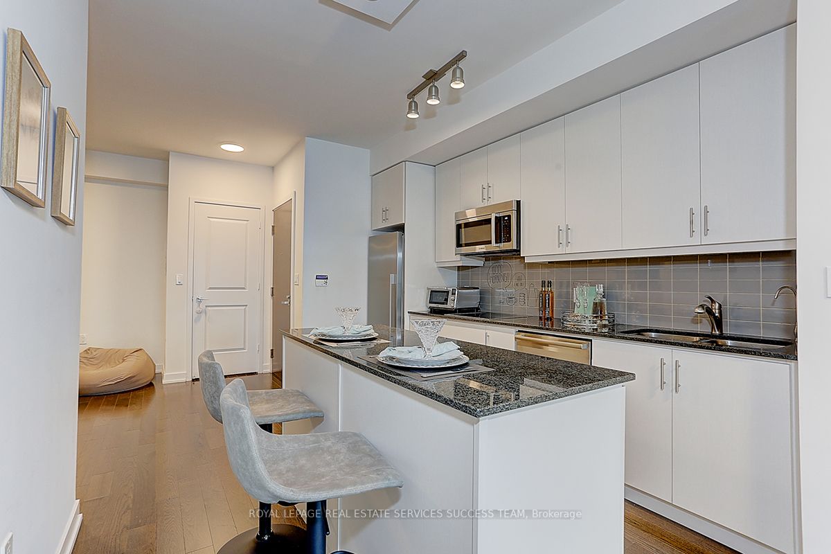 1 The Esplanade Ave, #2609