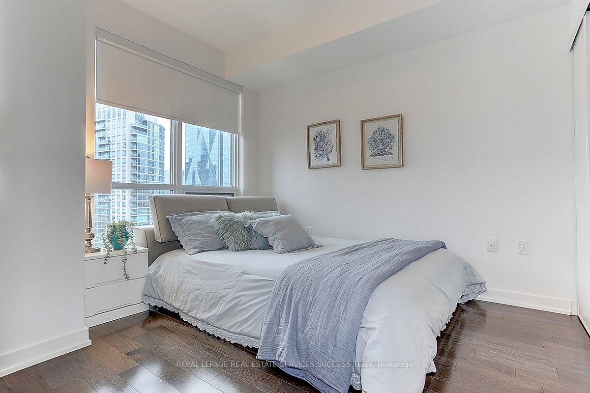 1 The Esplanade Ave, #2609