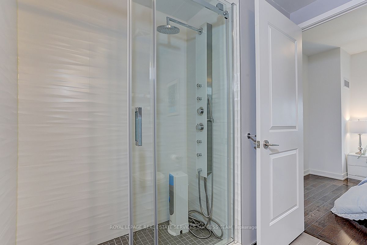 1 The Esplanade Ave, #2609