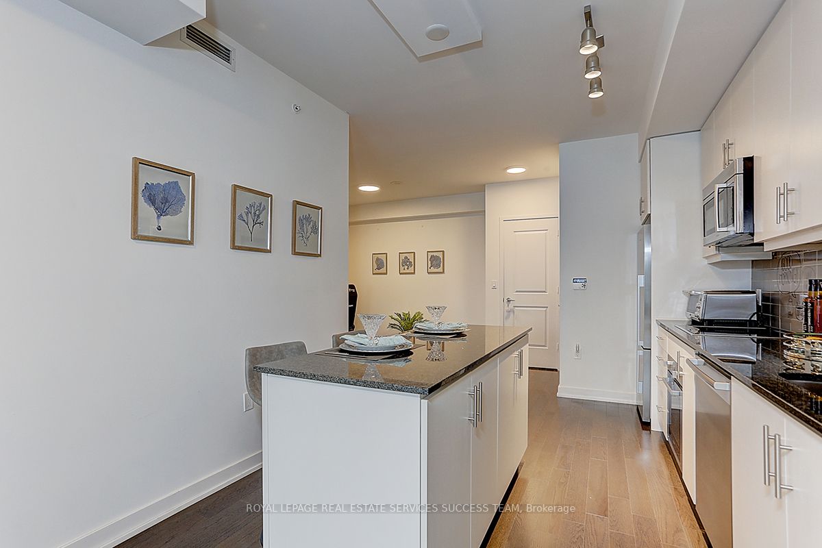 1 The Esplanade Ave, #2609