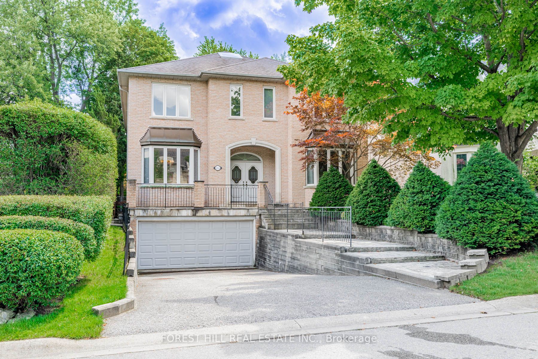 165 Beechwood Ave
