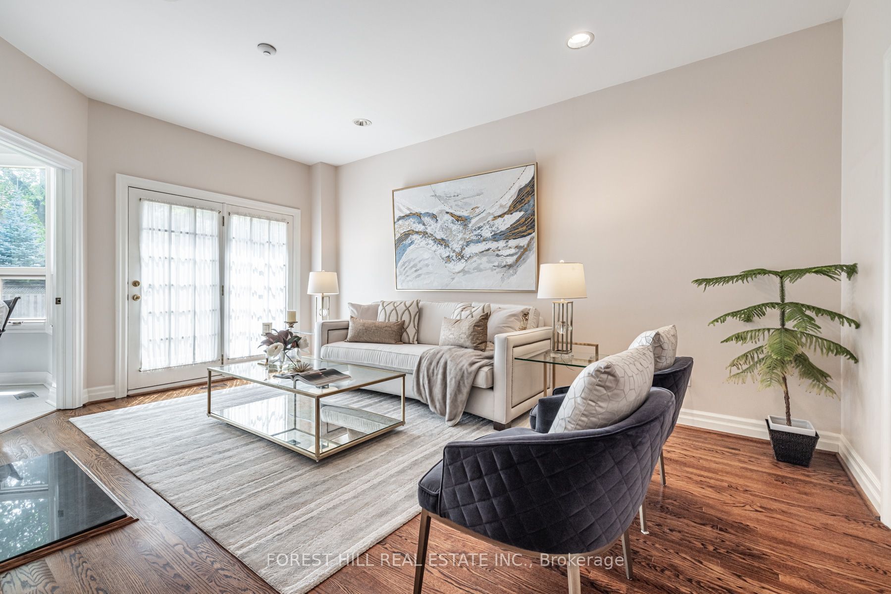 165 Beechwood Ave