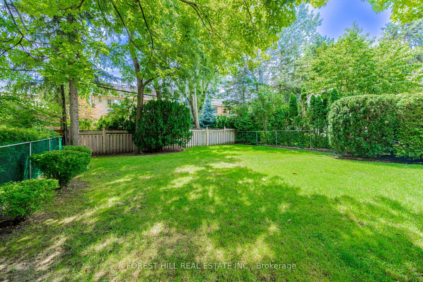 165 Beechwood Ave
