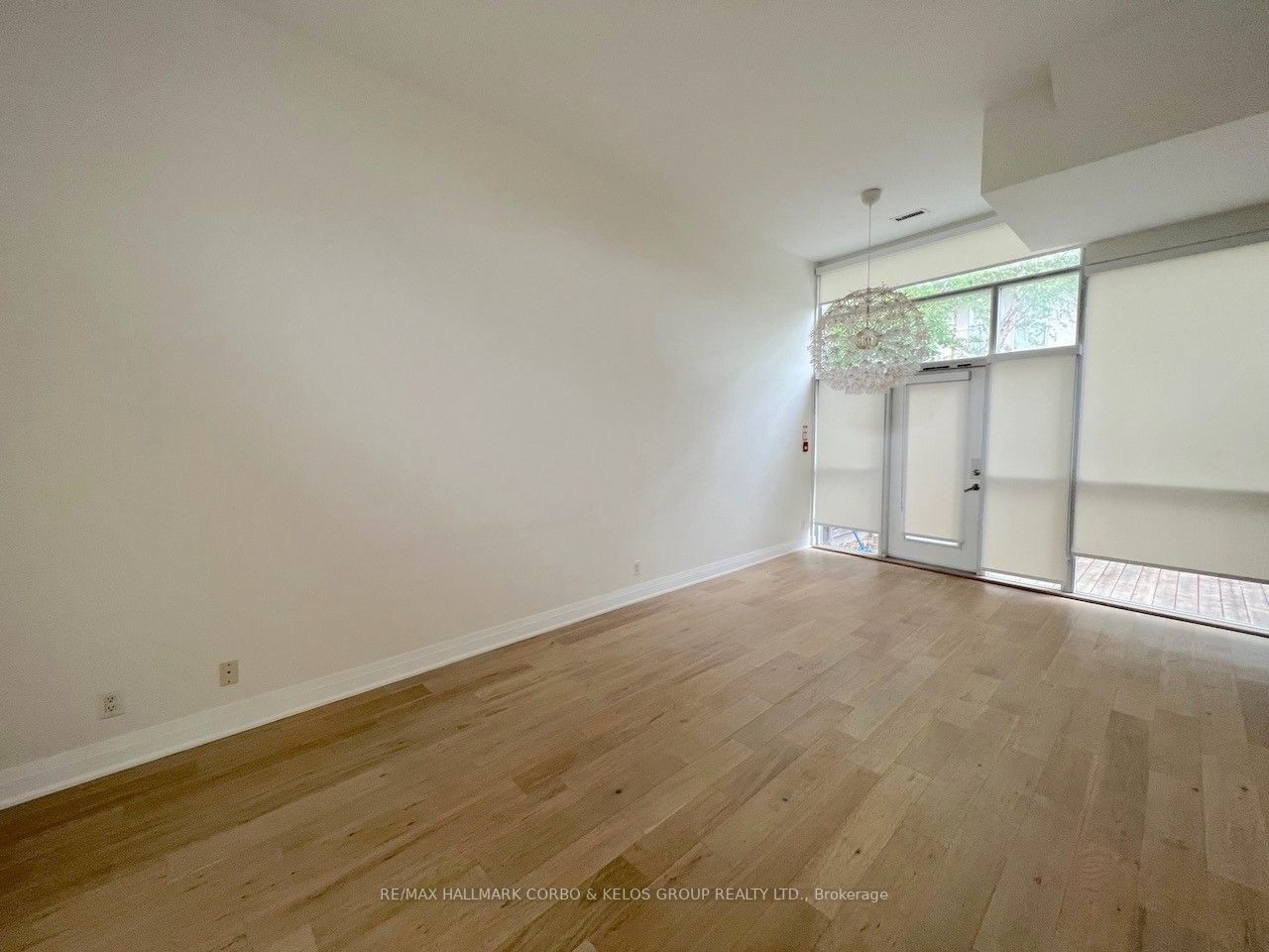 21 Churchill Ave, #Th 2