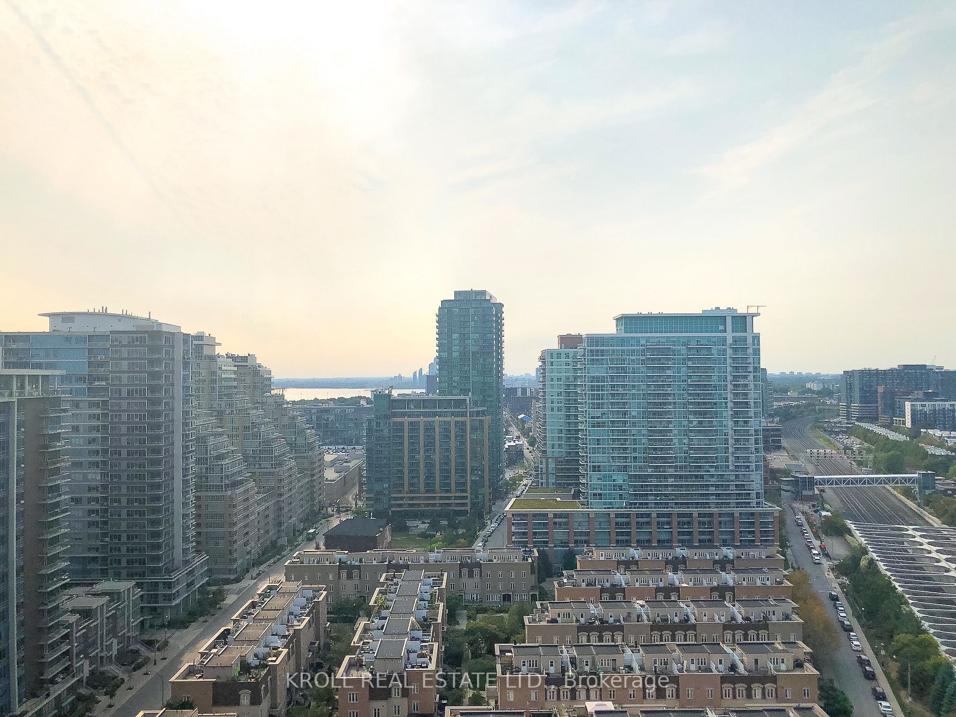19 Western Battery Rd, #2216