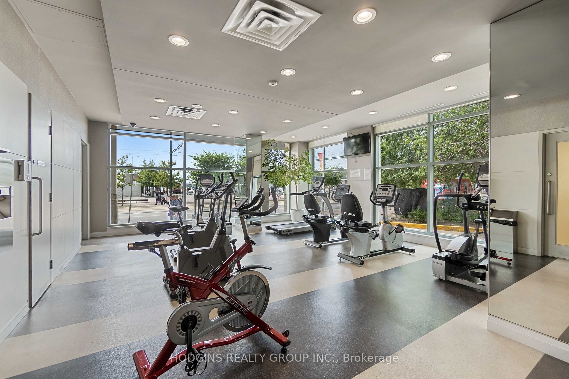 230 Queens Quay W, #1518