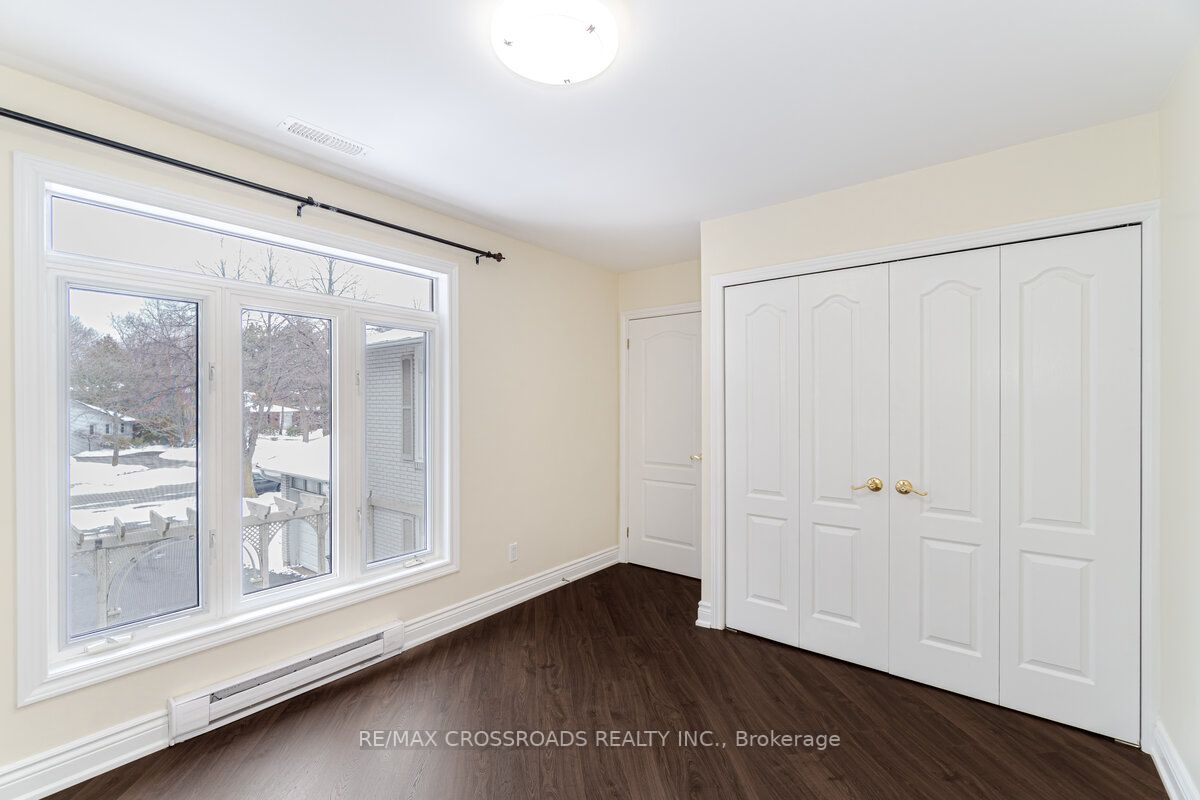 65 Ames Circ