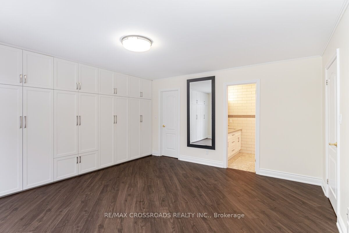 65 Ames Circ