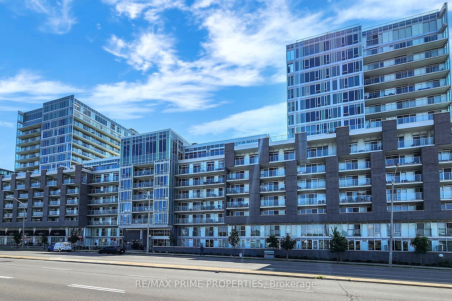 565 Wilson Ave, #W408