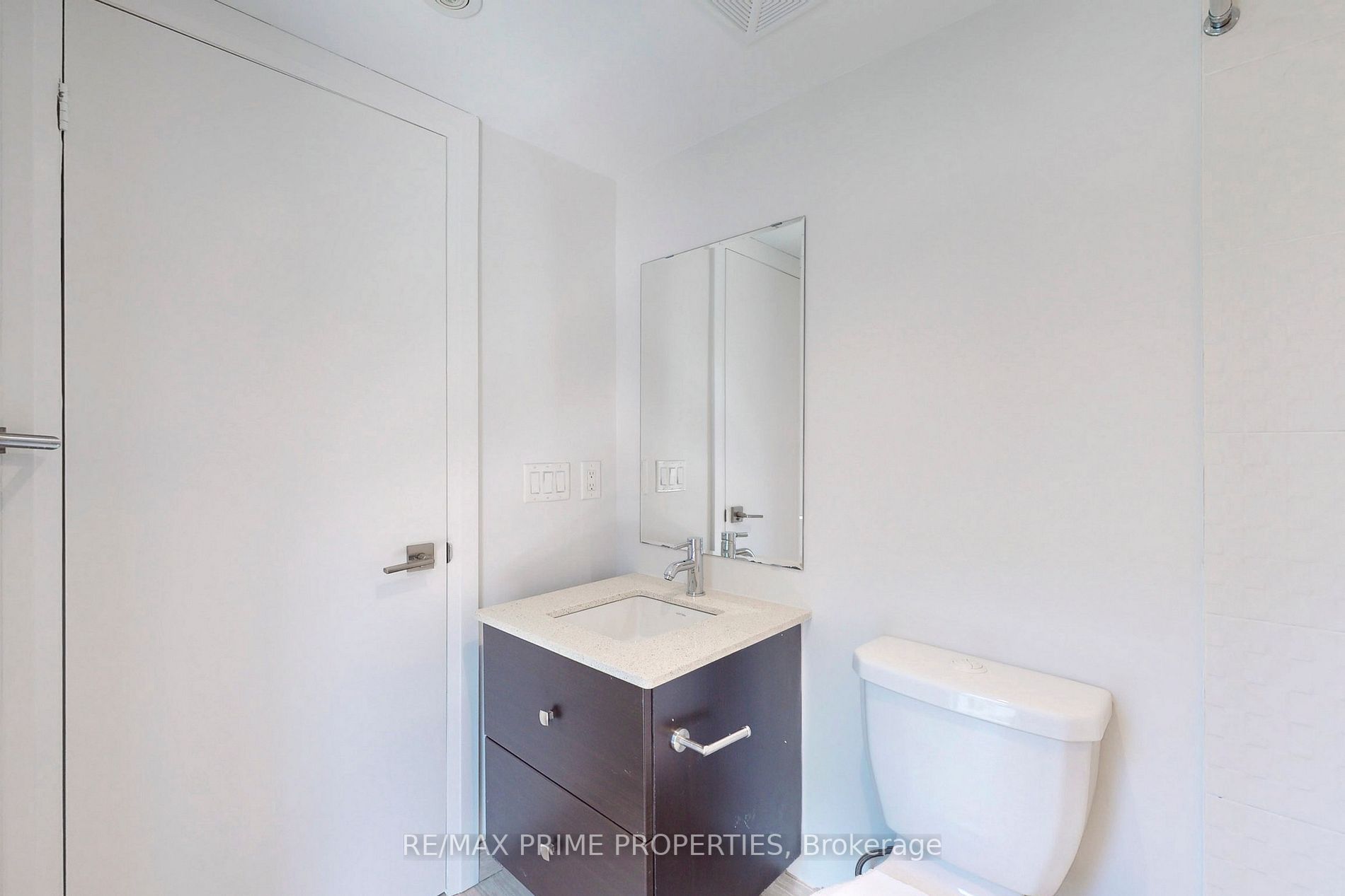 565 Wilson Ave, #W408