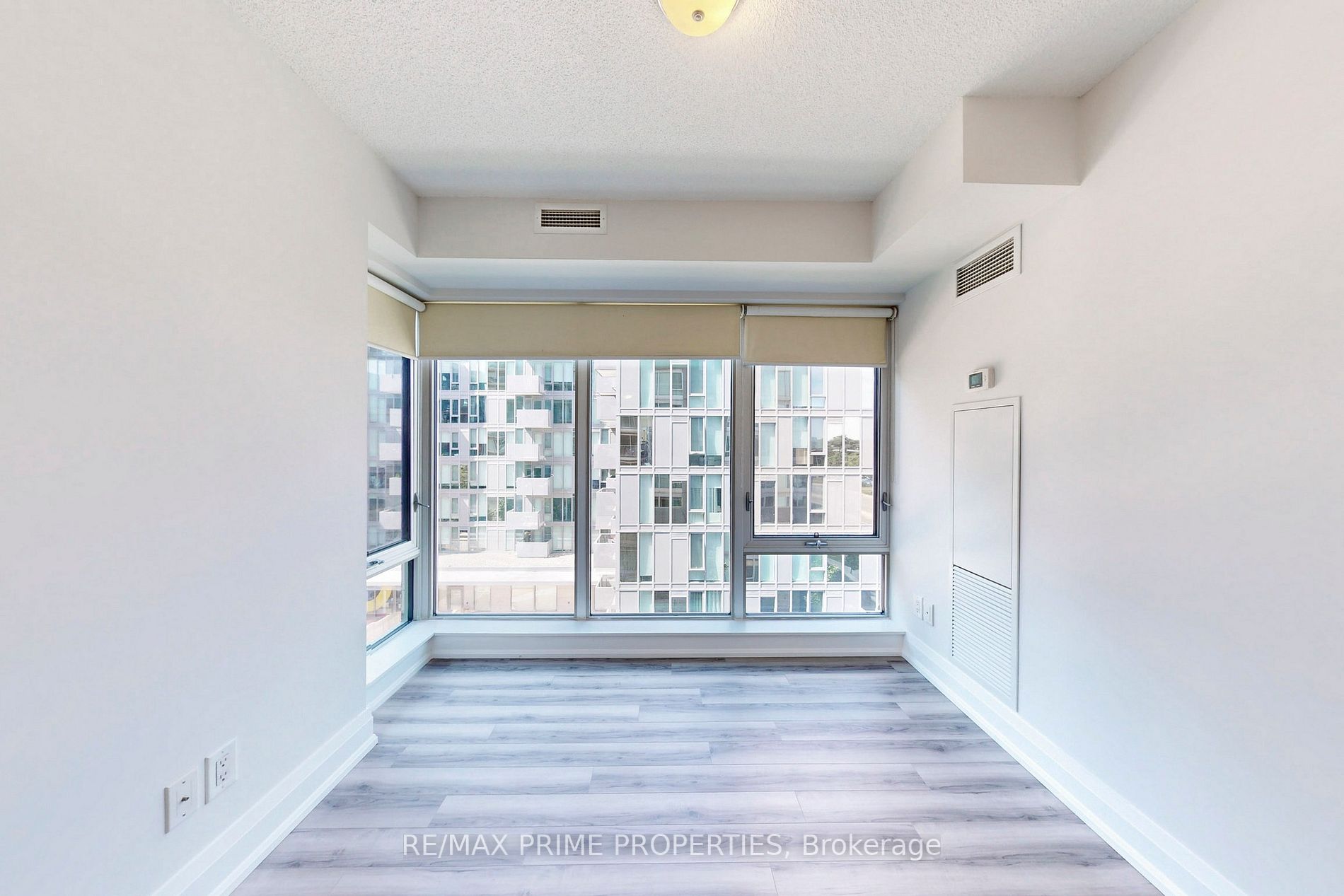 565 Wilson Ave, #W408