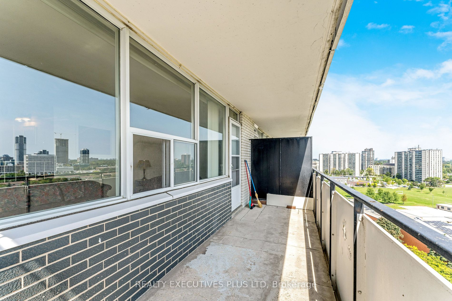 20 Forest Manor Rd, ##1505