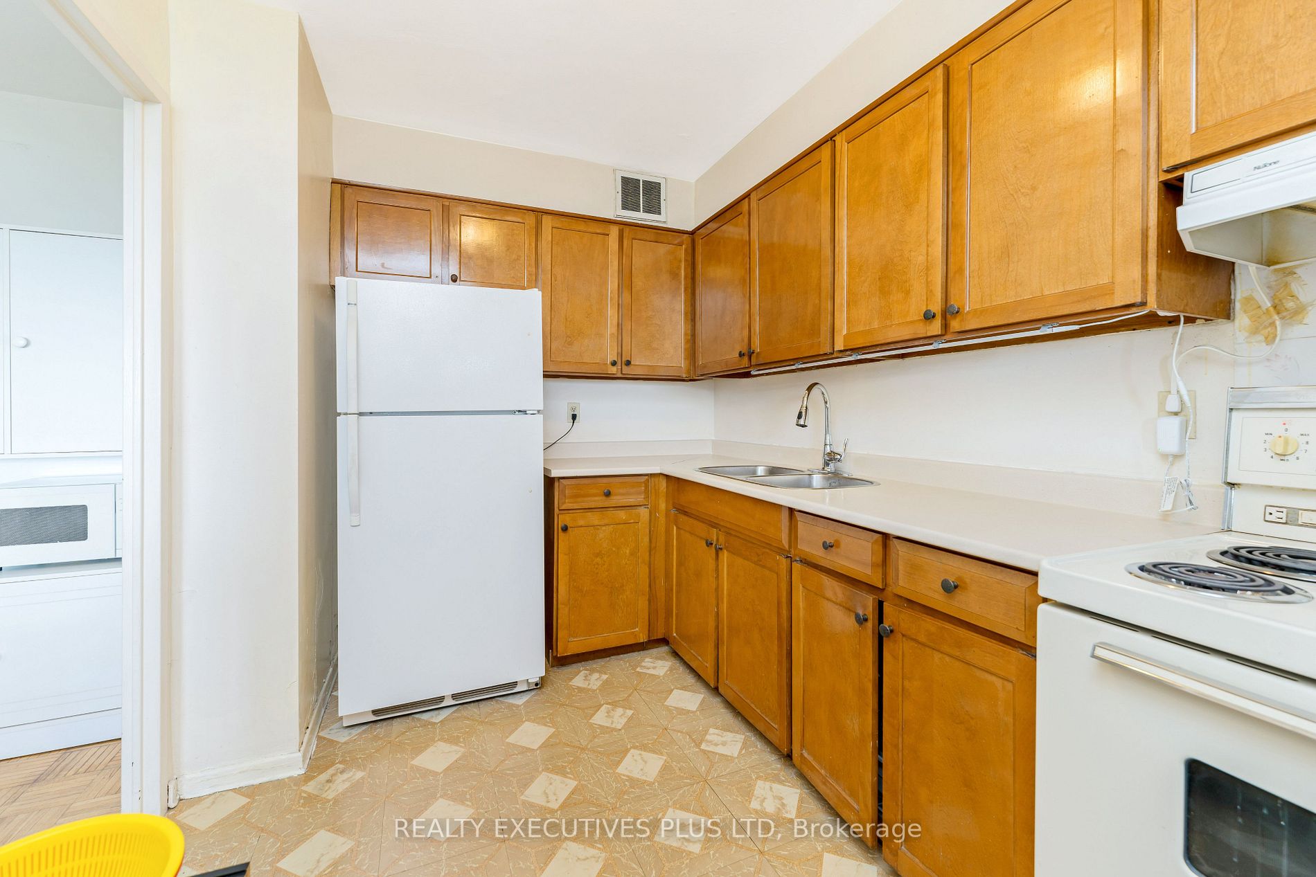 20 Forest Manor Rd, ##1505