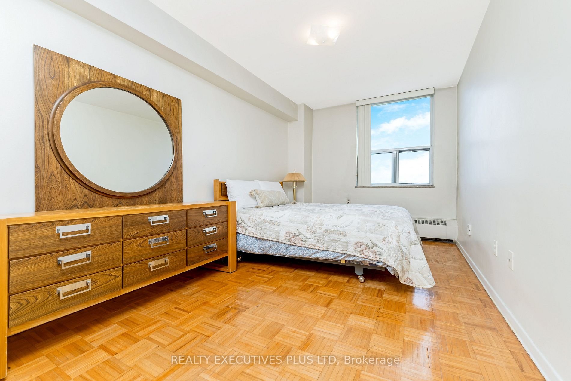 20 Forest Manor Rd, ##1505