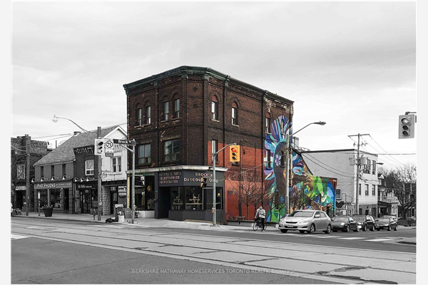 1613 Dundas St W, Toronto