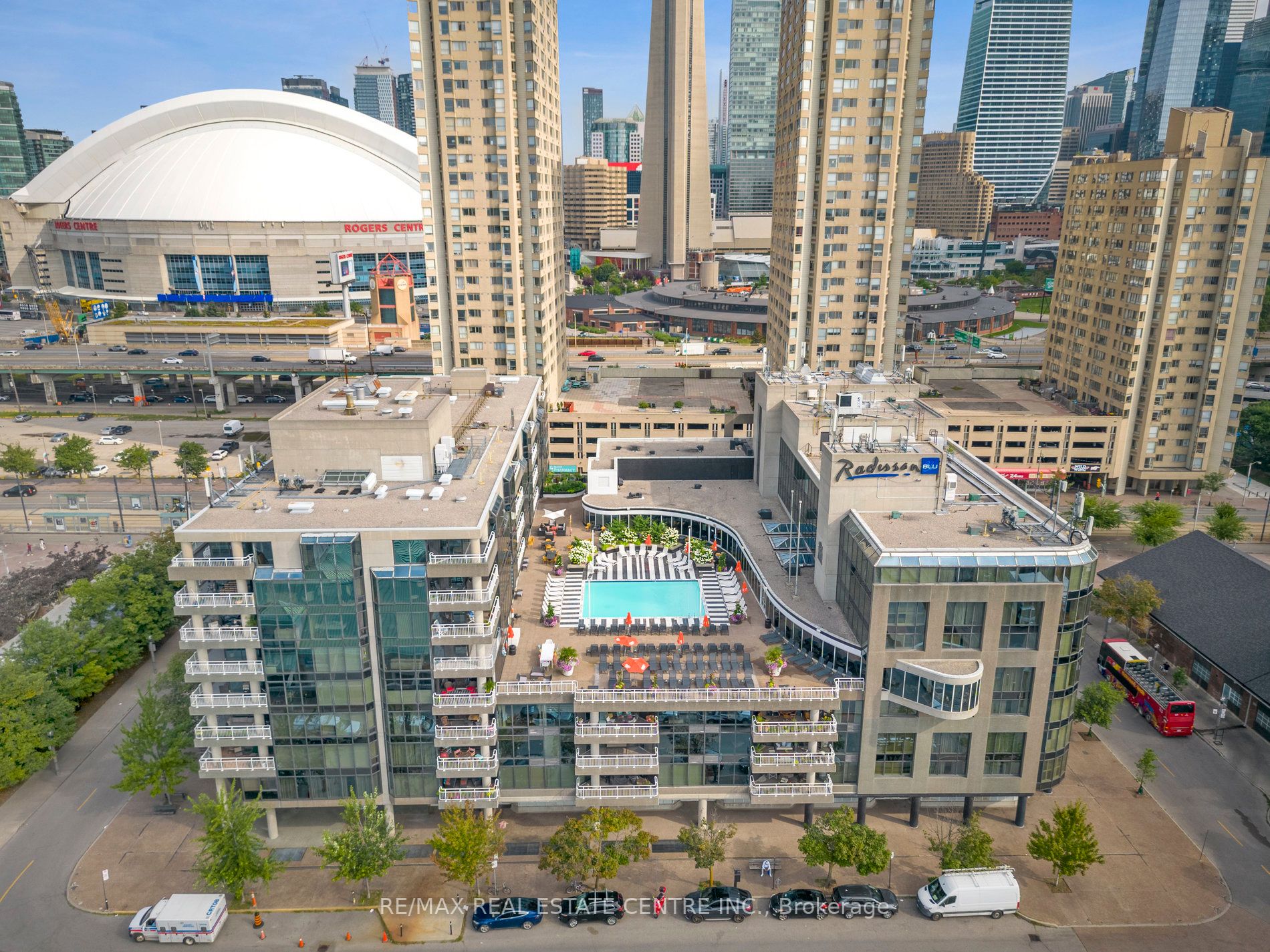 251 Queens Quay W, #504