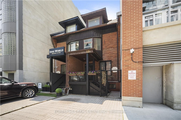 23 1/2 Camden St, Toronto