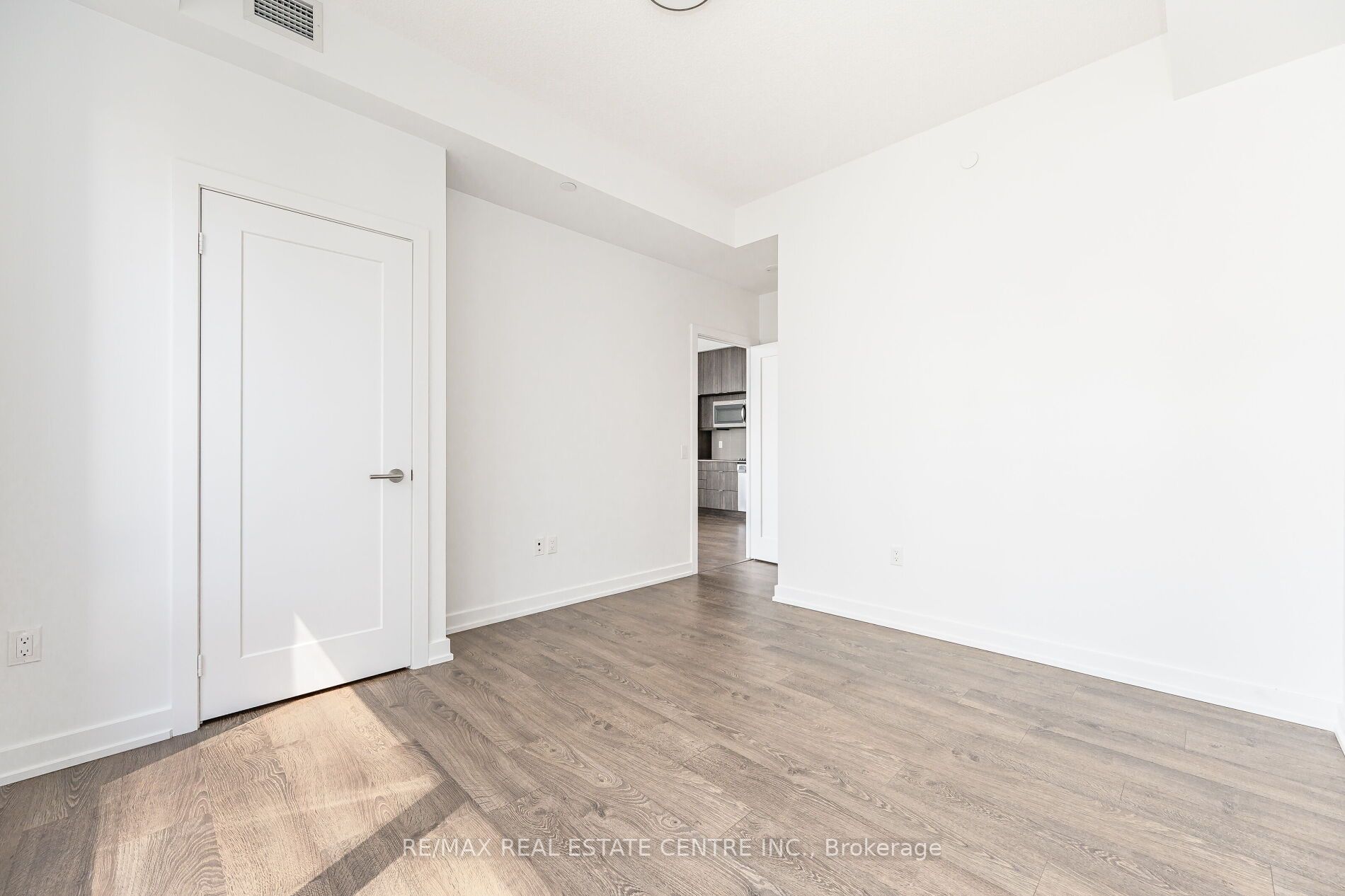 10 York St, #2803