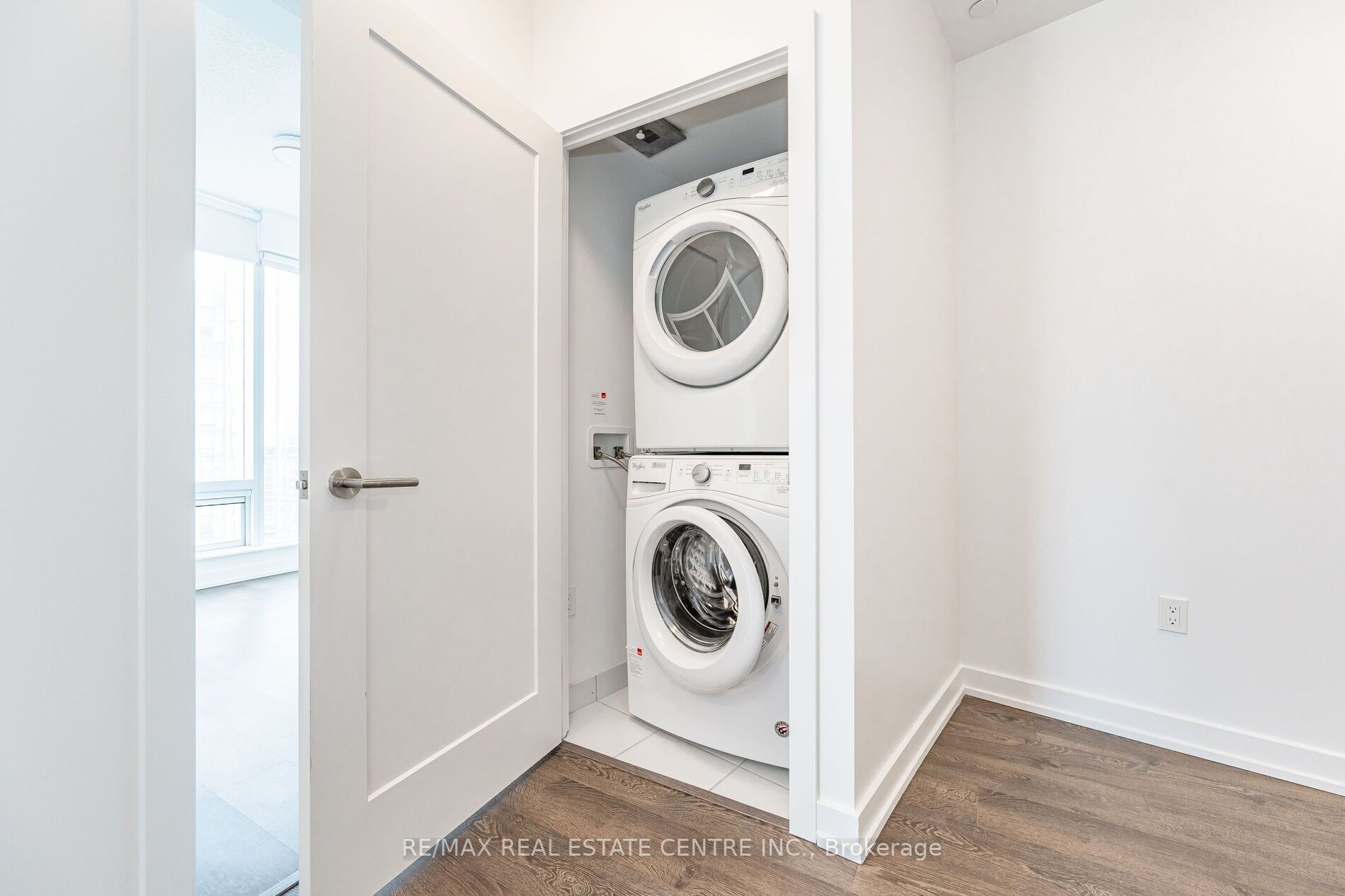10 York St, #2803