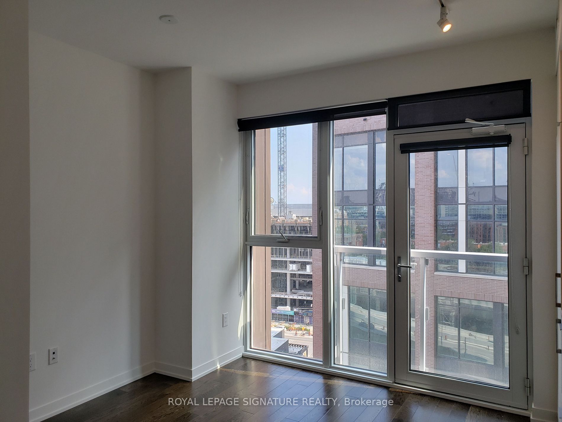 20 Richardson St, #807