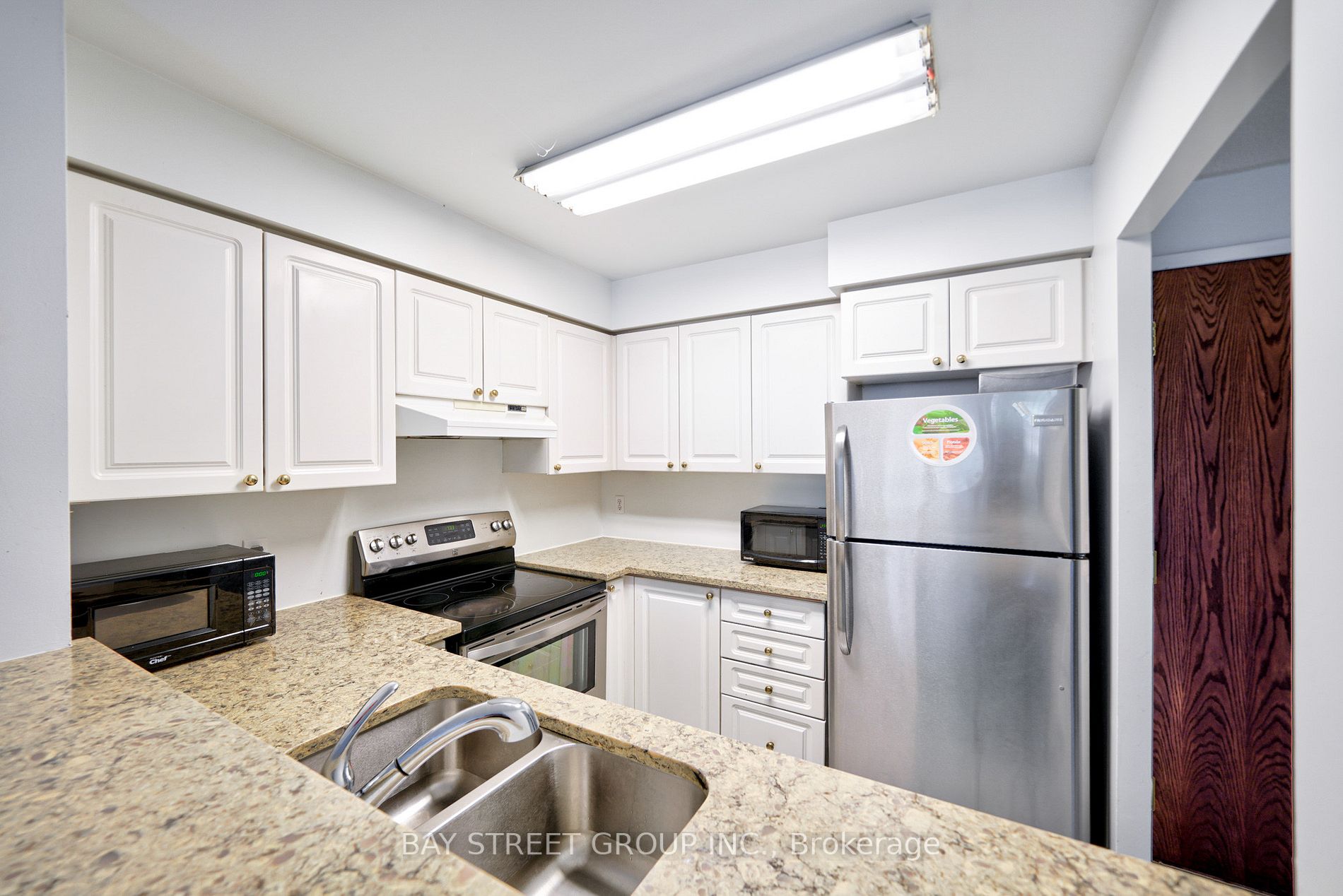 18 Pemberton Ave, #106