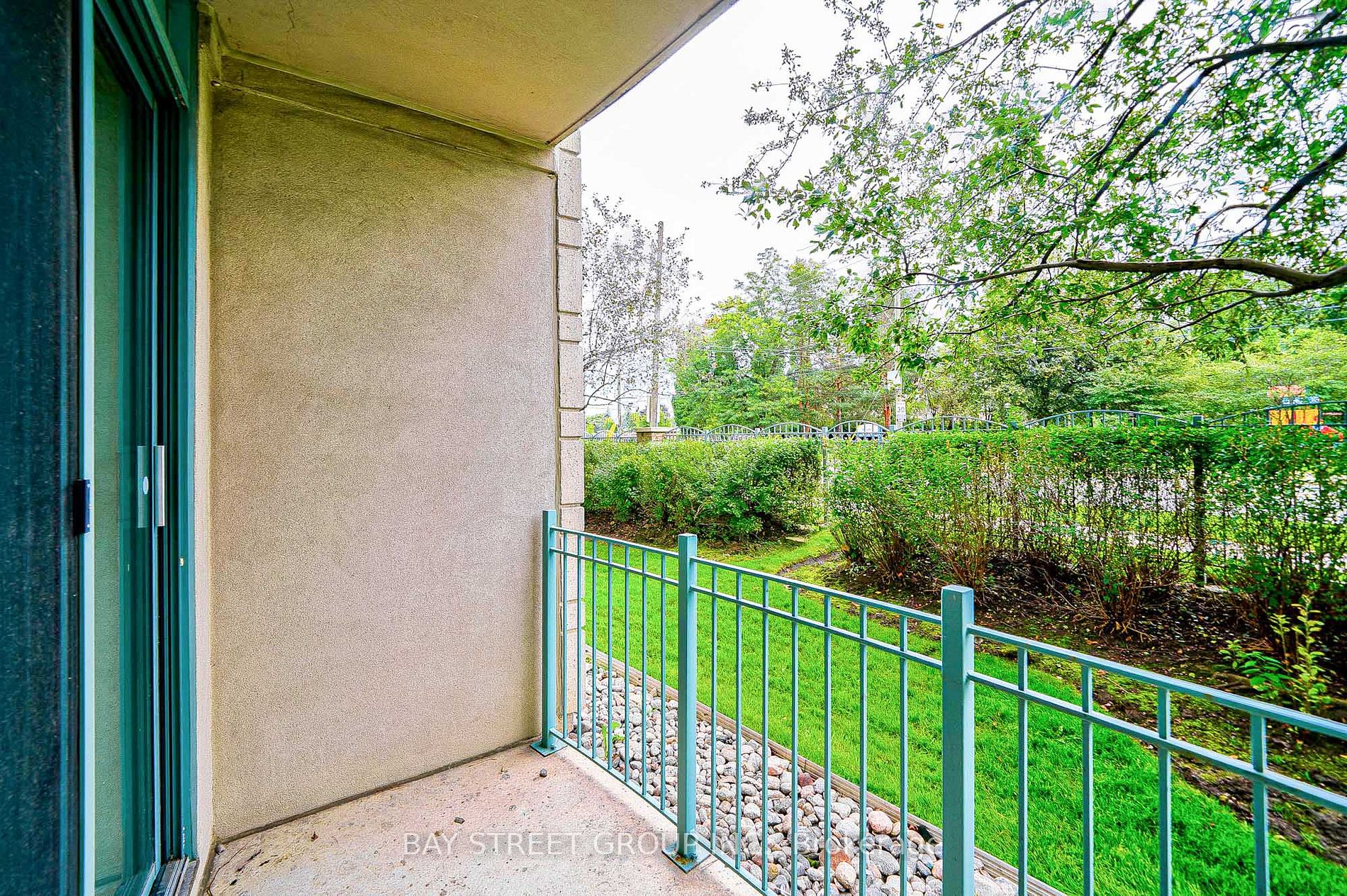 18 Pemberton Ave, #106