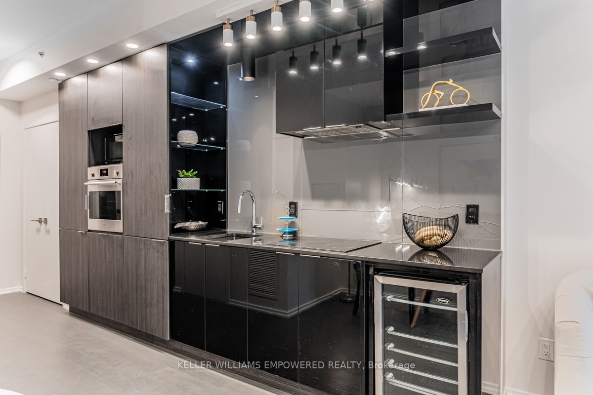 70 Temperance St, #1105