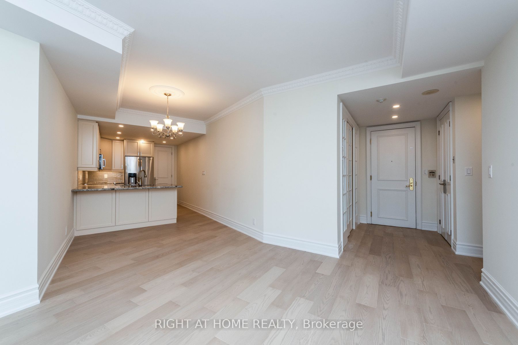 10 Old York Mills Road, #511