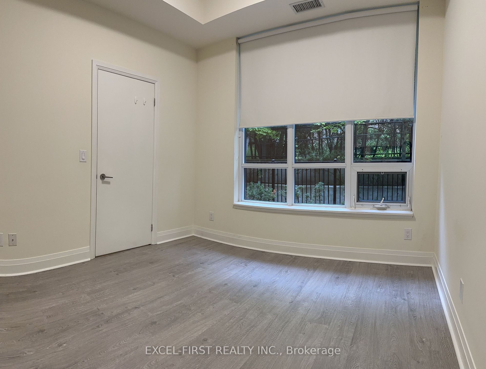 399 Spring Garden Ave, #102