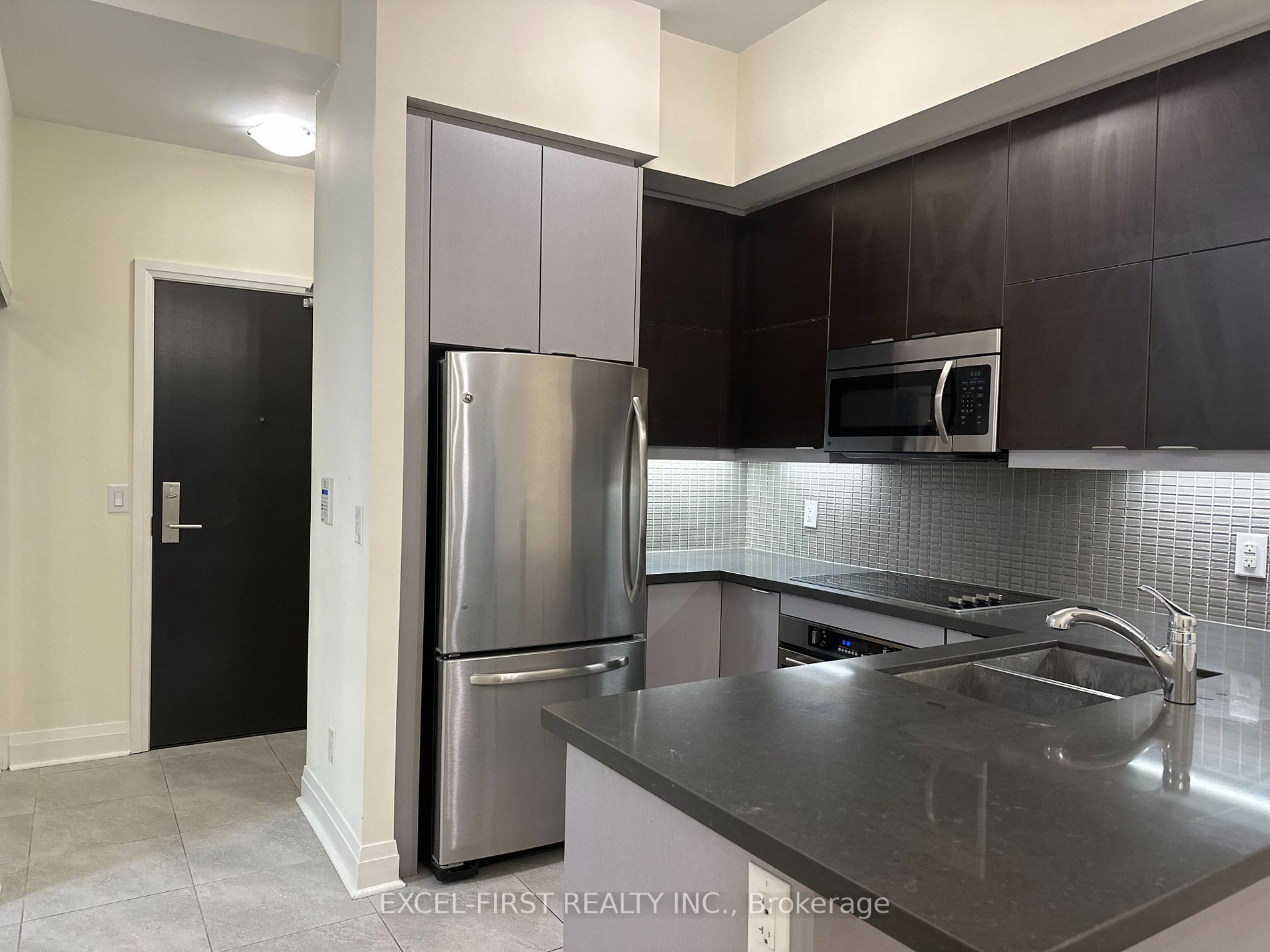 399 Spring Garden Ave, #102