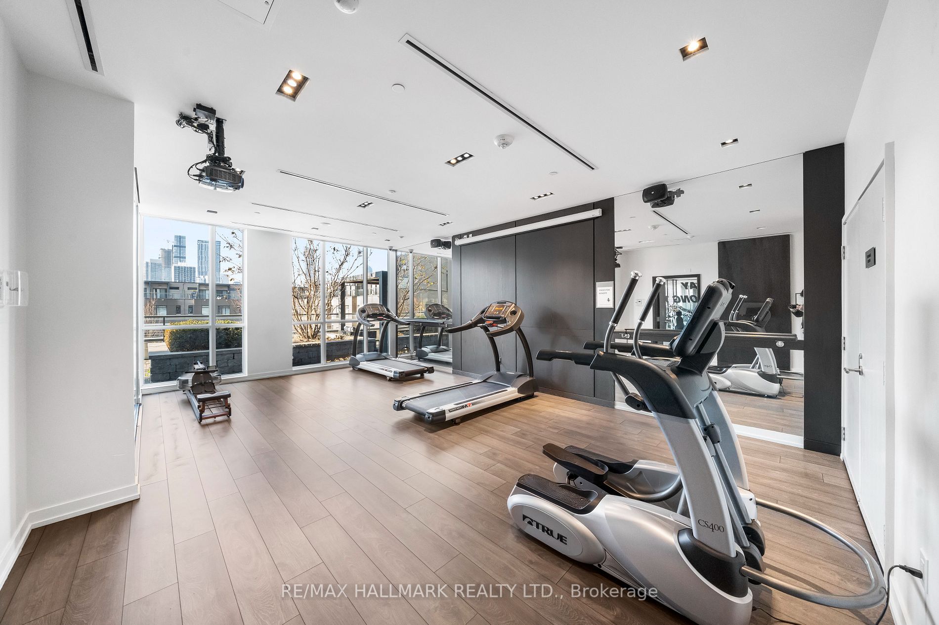 200 Sackville St, #1307