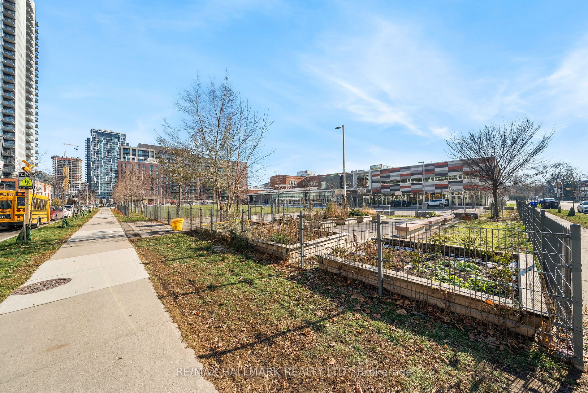 200 Sackville St, #1307