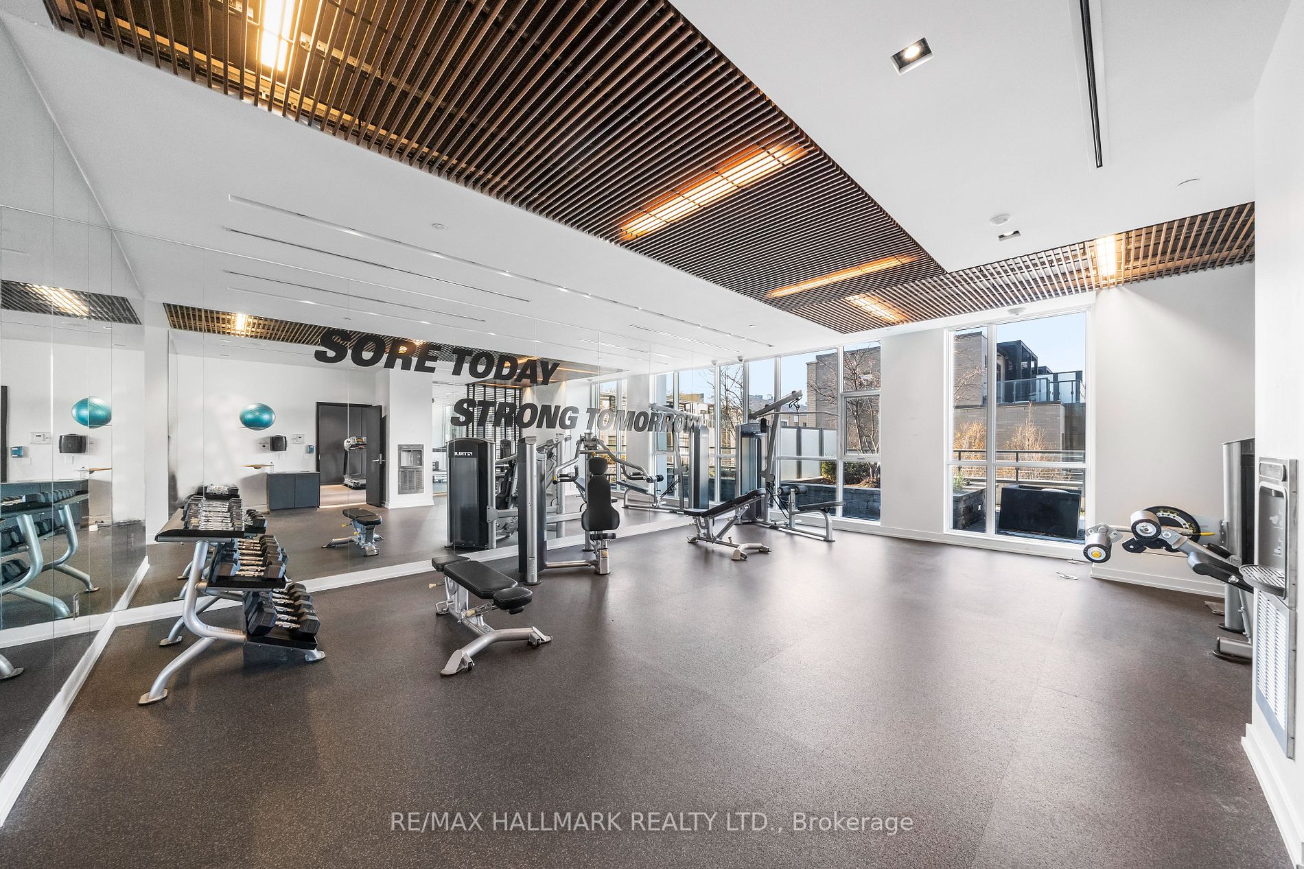 200 Sackville St, #1307