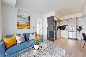 18 Maitland Terr, #1110