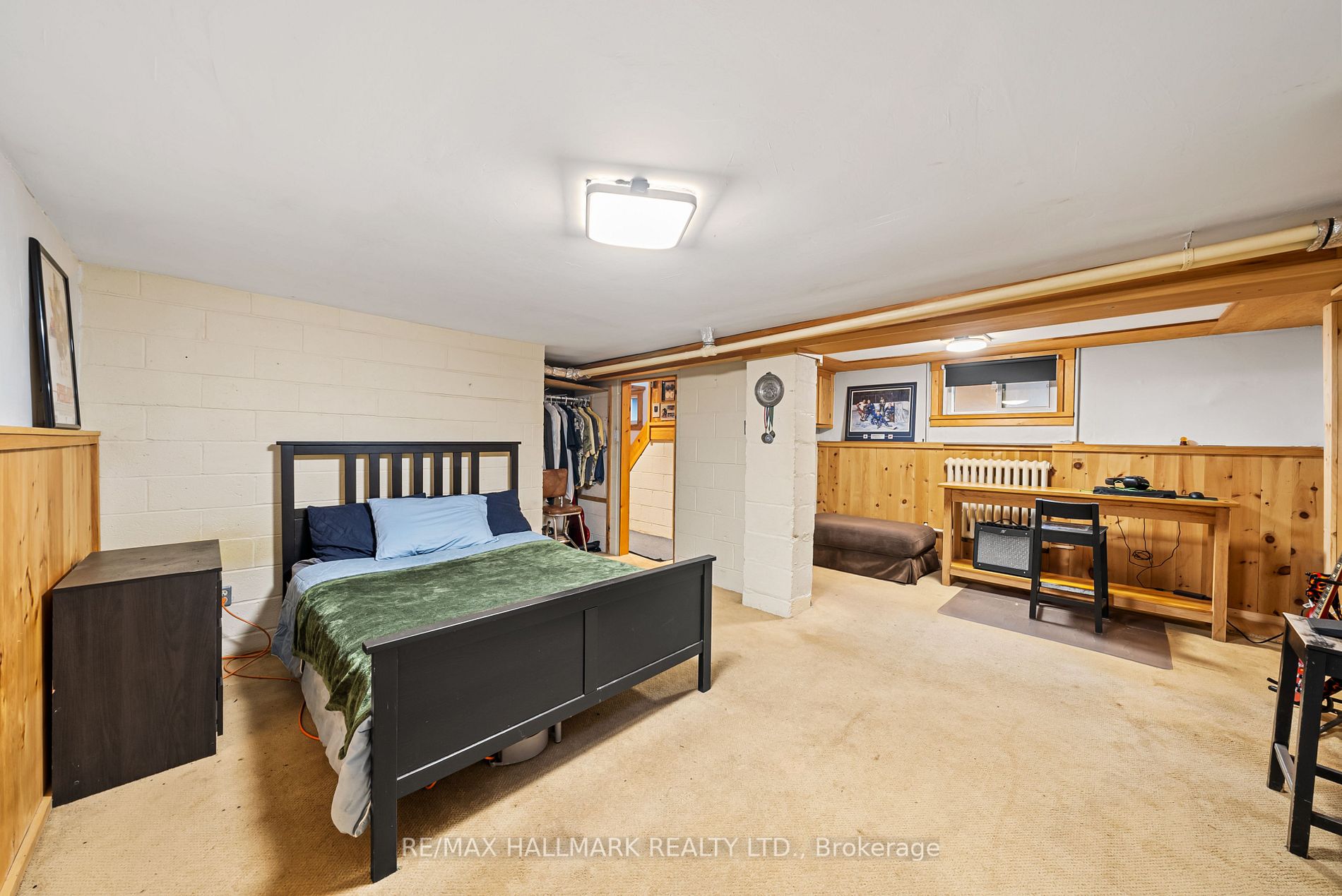 216 Brooke Ave