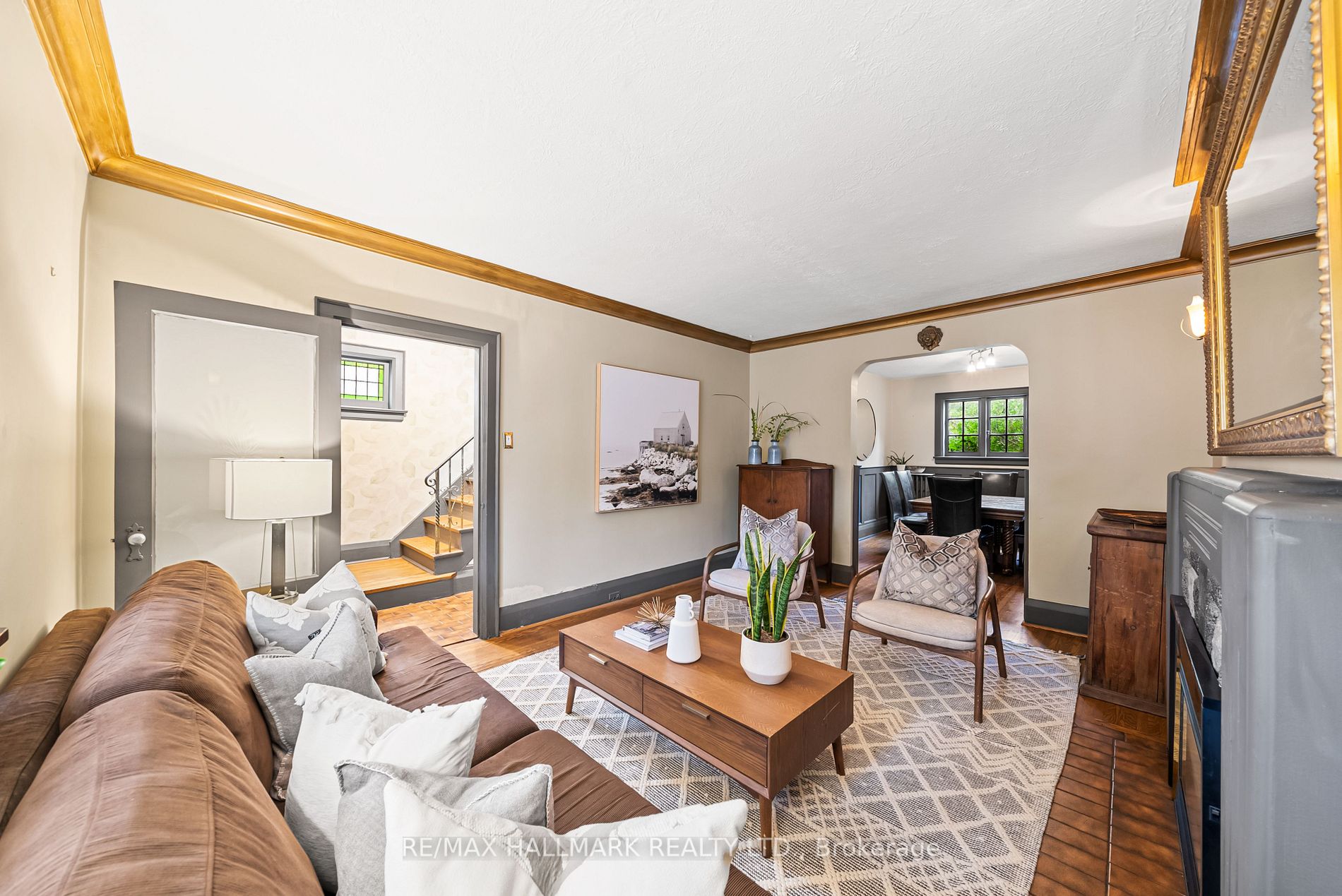 216 Brooke Ave