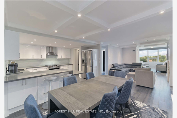 55 Skymark Dr W
