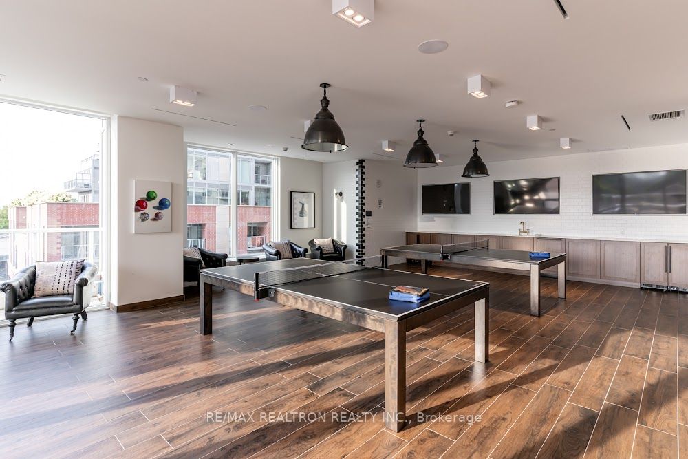 33 Helendale Avenue, #2905