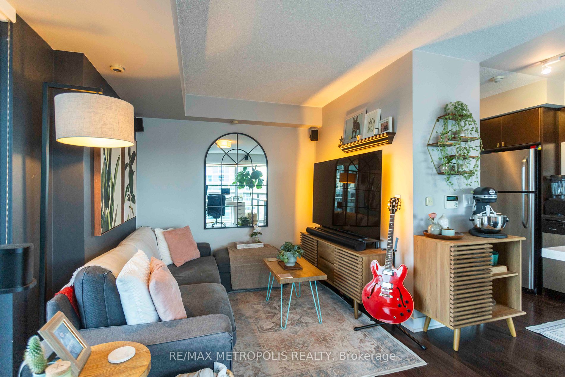 100 Western Battery Rd, #1802