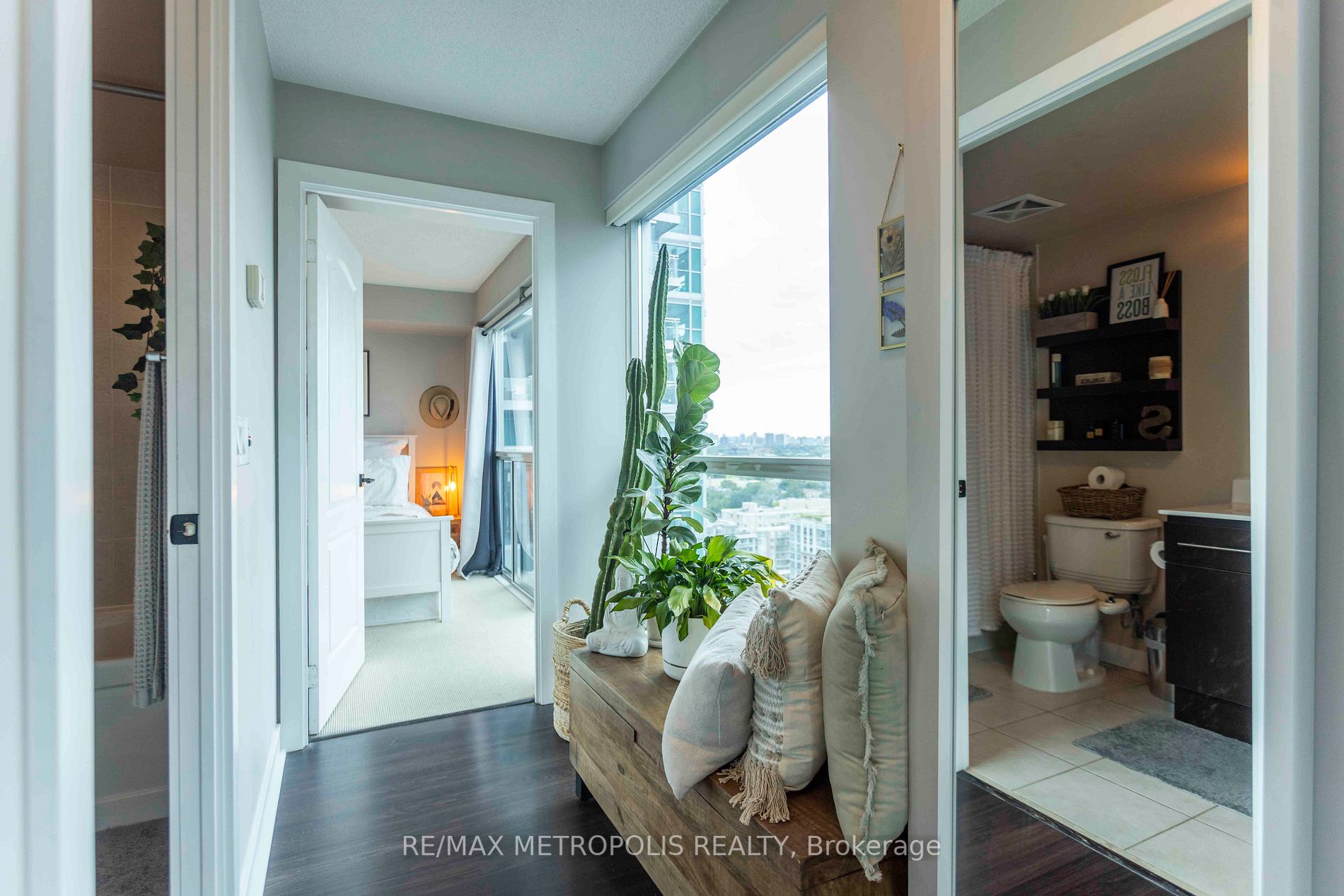 100 Western Battery Rd, #1802