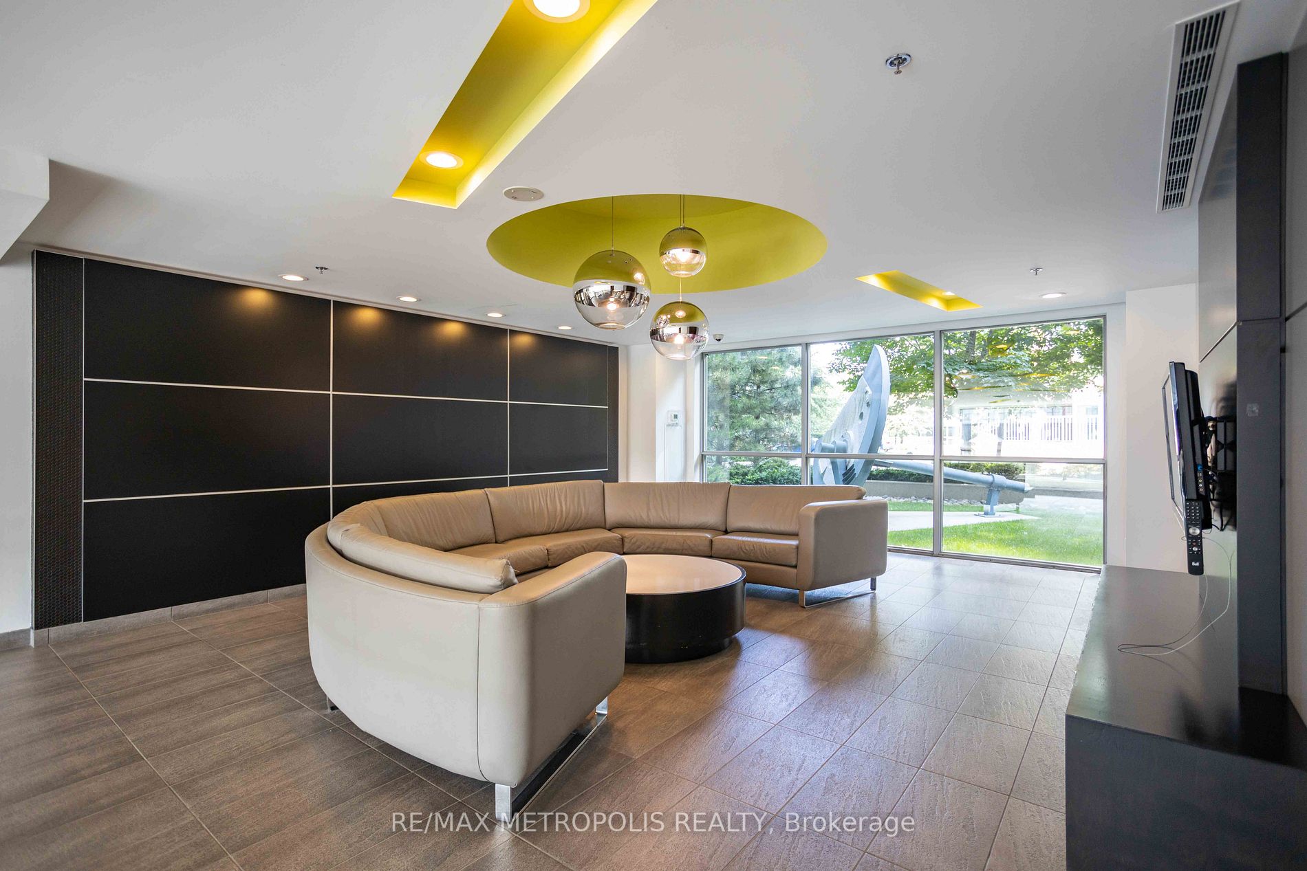 100 Western Battery Rd, #1802